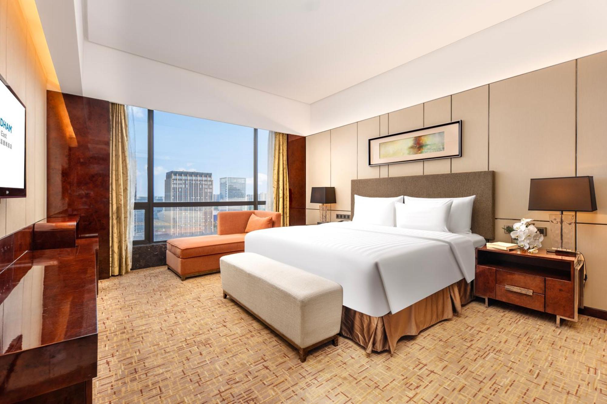 Wyndam Xuzhou East Hotel Exterior photo