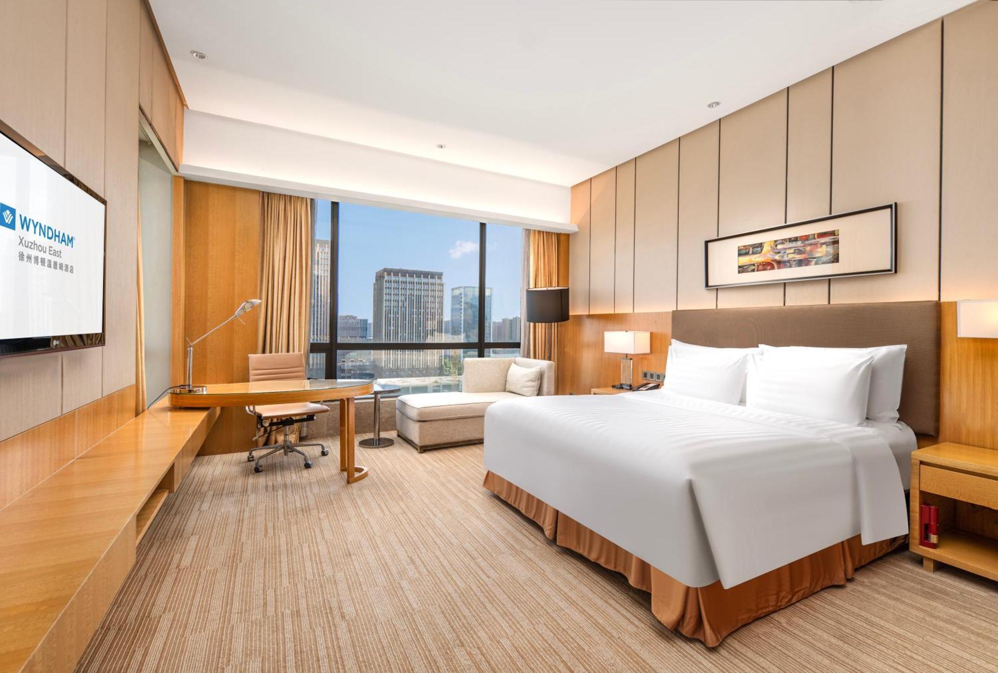 Wyndam Xuzhou East Hotel Exterior photo